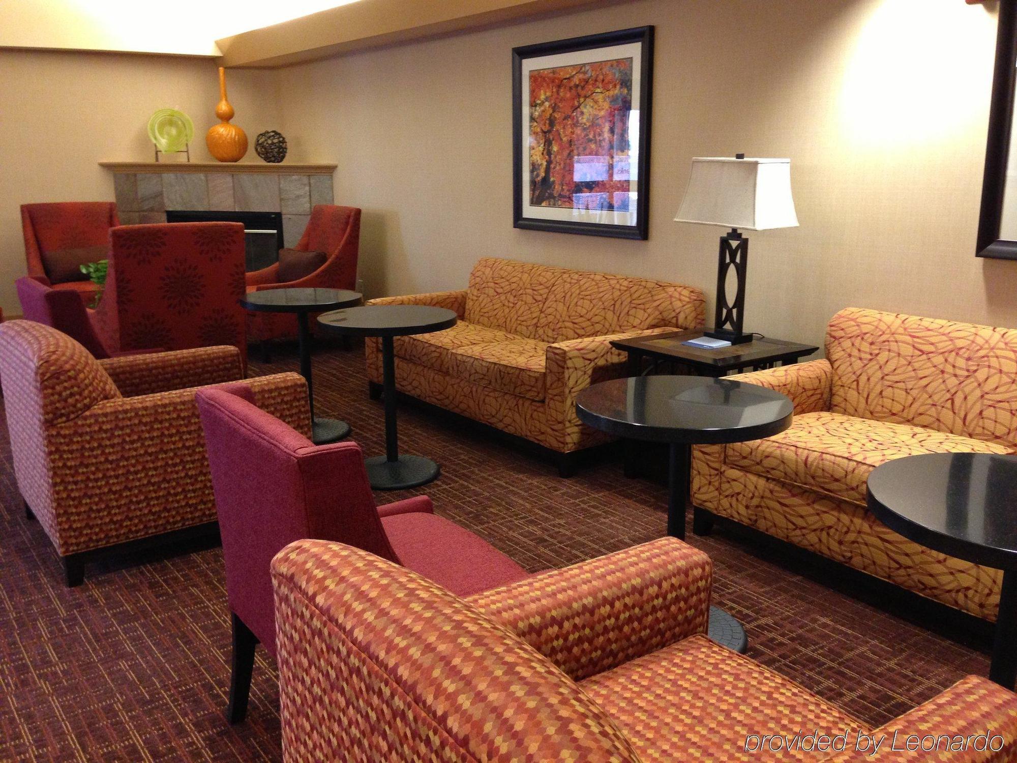 Hampton Inn Altoona Zewnętrze zdjęcie
