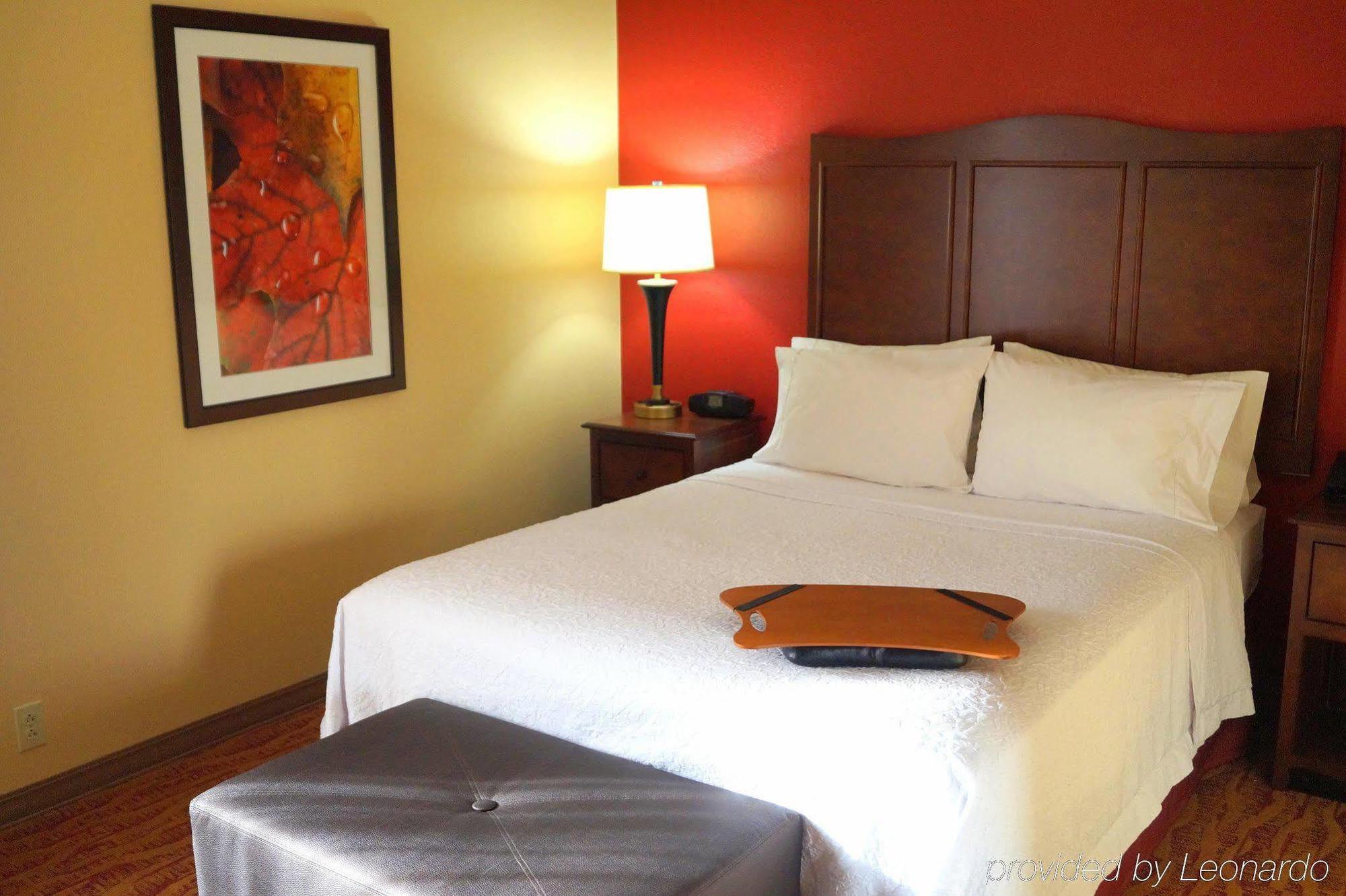 Hampton Inn Altoona Zewnętrze zdjęcie
